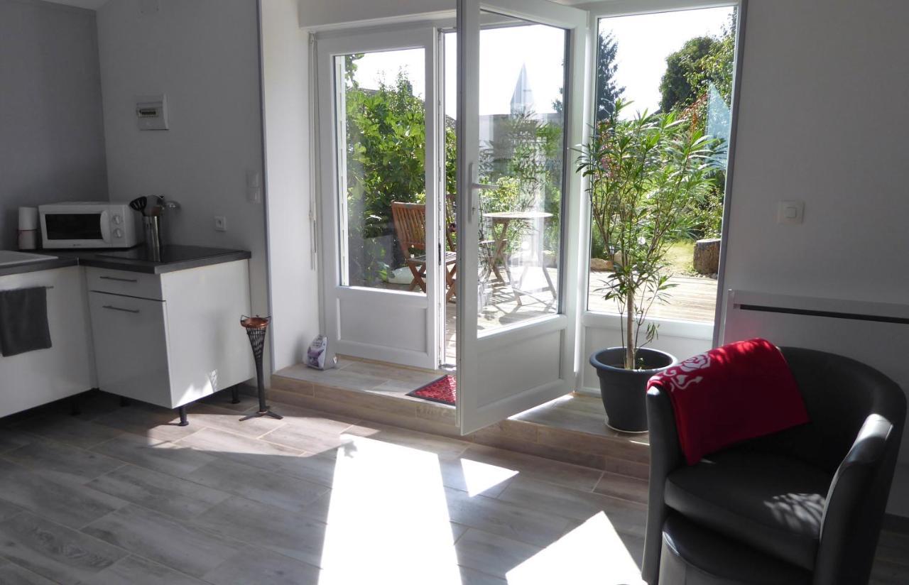 Dans un jardin Villa Apremont-la-Foret Bagian luar foto